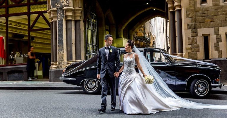How Luxury Car Hire Enhances Your Wedding Day Experience