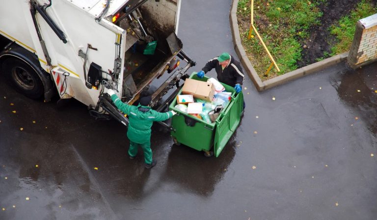 How to Choose Right Small Skip for Construction Waste Removal